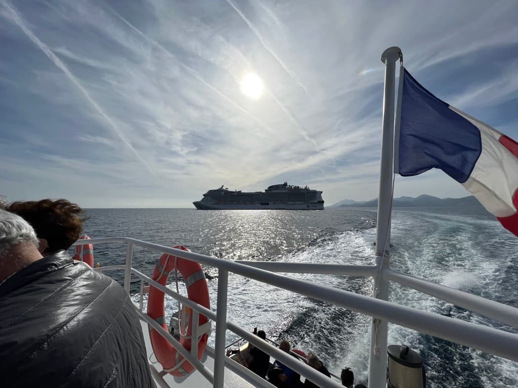 Båttur utenfor Cannes